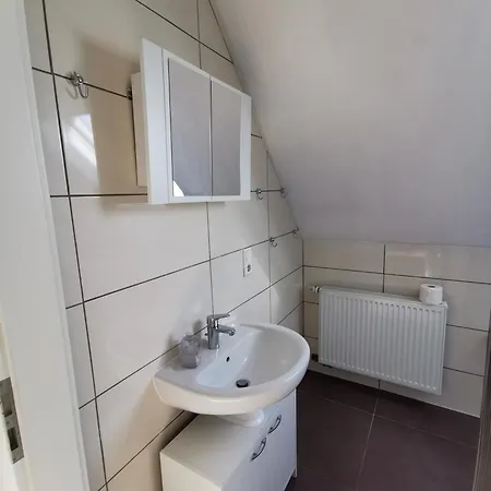 4-zimmer-wohnung Mit 6 Betten * Bad Oeynhausen